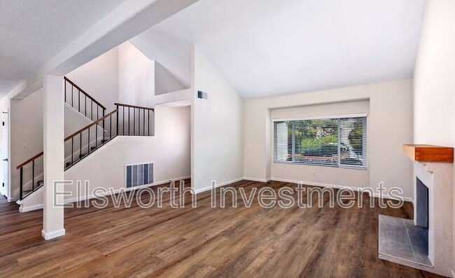 Building Photo - 10195 Bluestone Ct