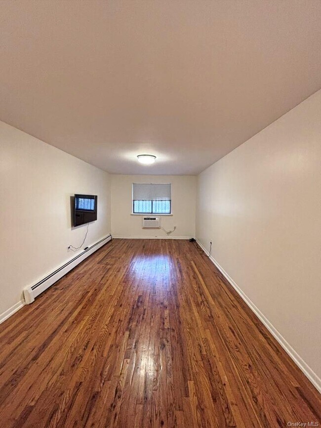 Building Photo - 41-24 40th St