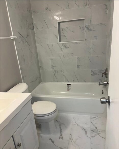 Building Photo - 2799 Bordeaux Pl