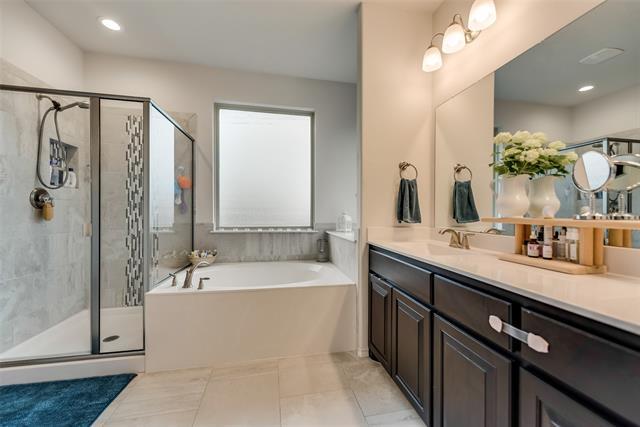 Building Photo - 10117 Burtrum Dr