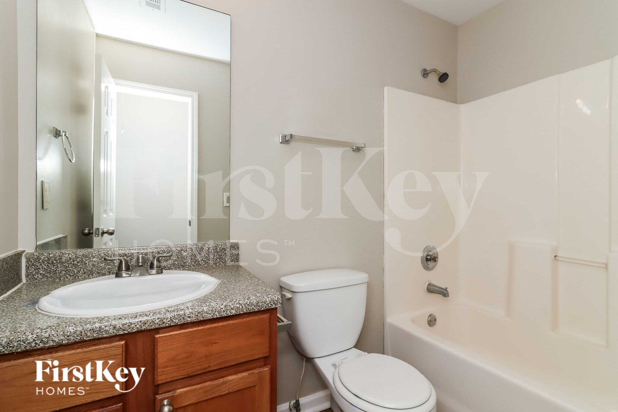 Building Photo - 3091 Overlook Ln