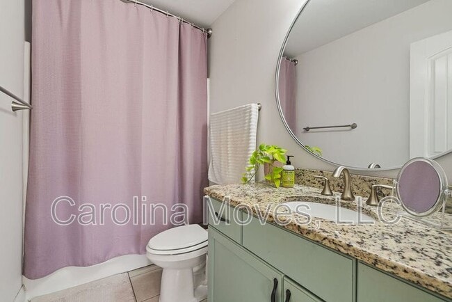 Building Photo - 7 James St