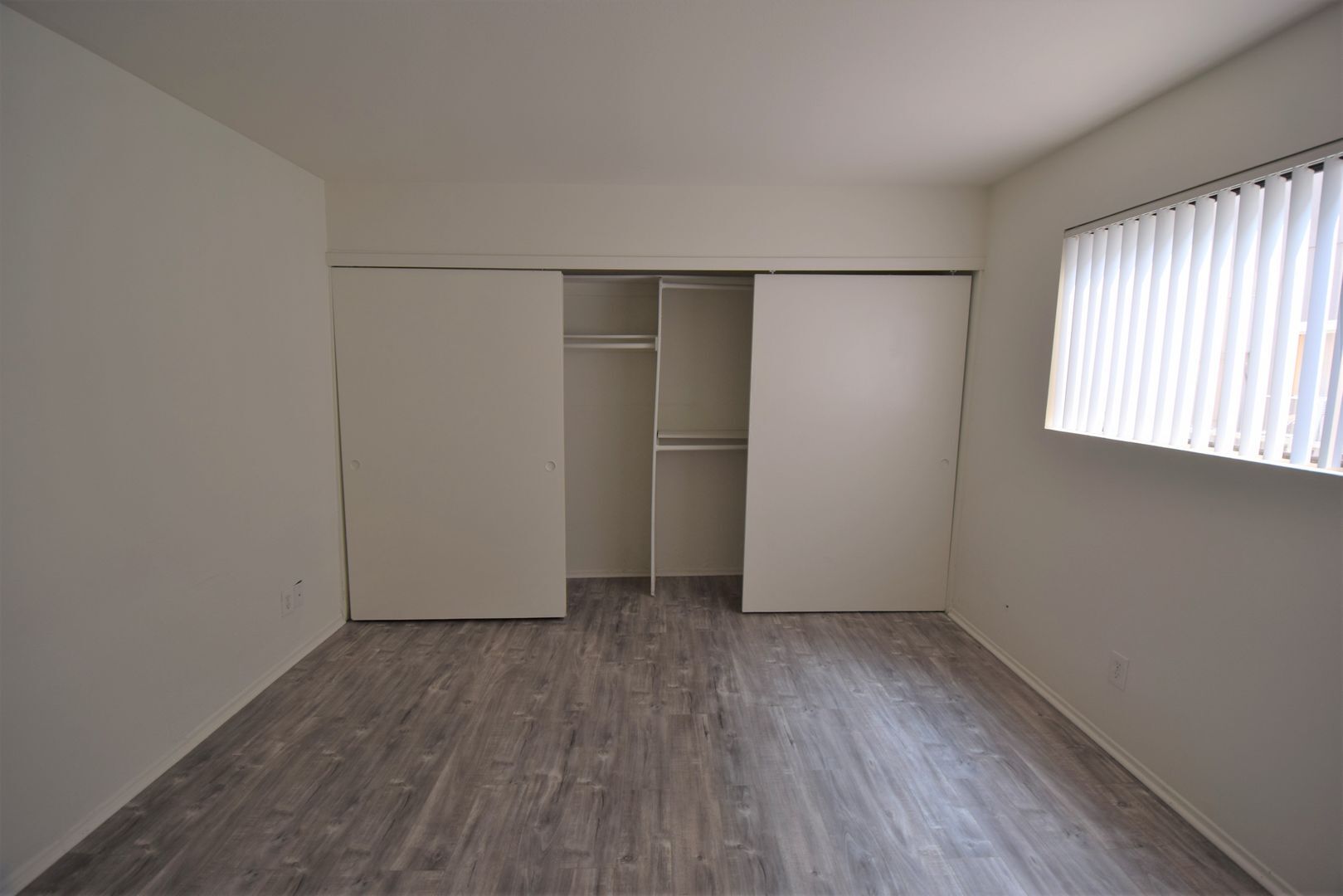 Building Photo - 12352 Burbank Blvd