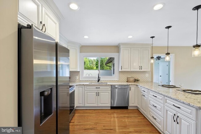 Building Photo - 5471 Harris Farm Ln