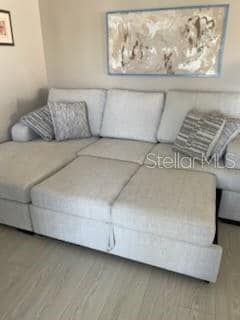 Building Photo - 925 Iglesia Dr