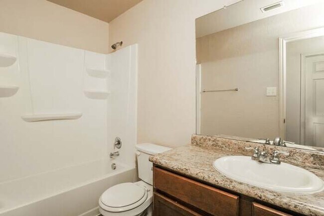 Building Photo - 7006 Heathers Way