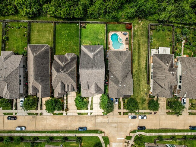 Building Photo - 10923 Texas Rose Dr