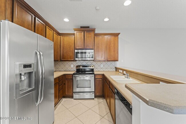 Building Photo - 13319 Low Tide Way