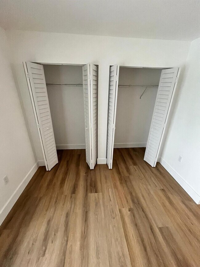 Building Photo - 2622 NW 33rd St