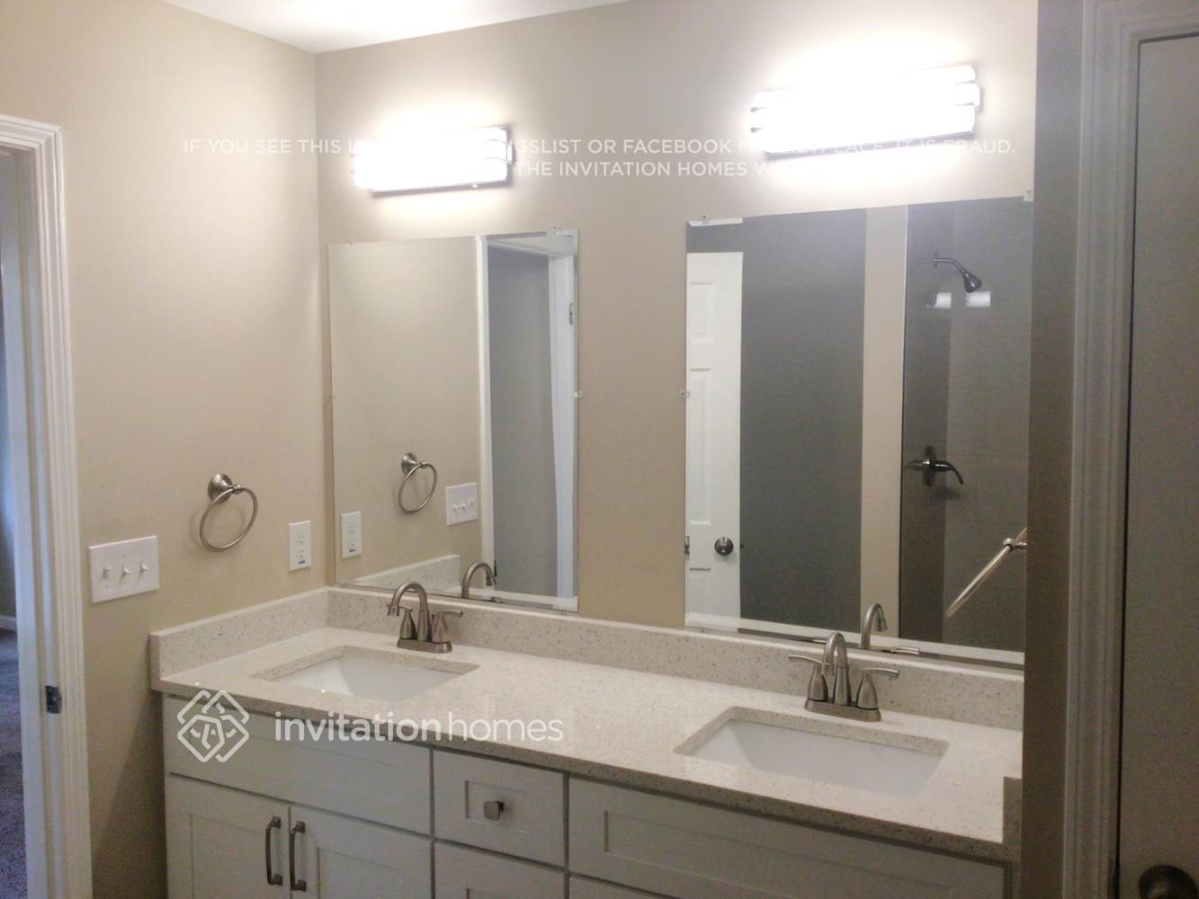 Building Photo - 492 Summit Ridge Dr