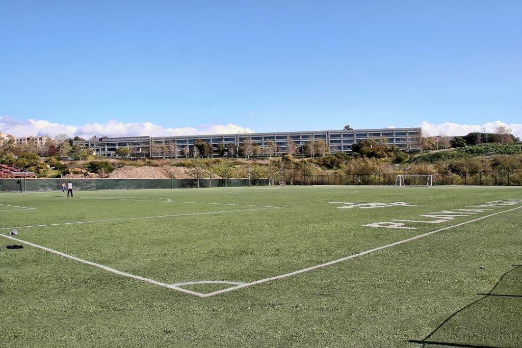 Building Photo - 5350 Playa Vista Dr