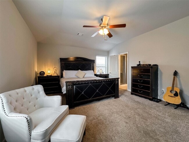 Building Photo - 2 Eagle Lake Ct