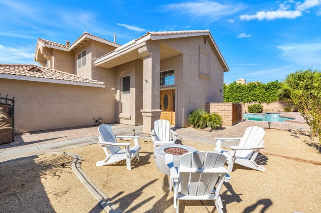 Building Photo - 47765 Tulip Pl