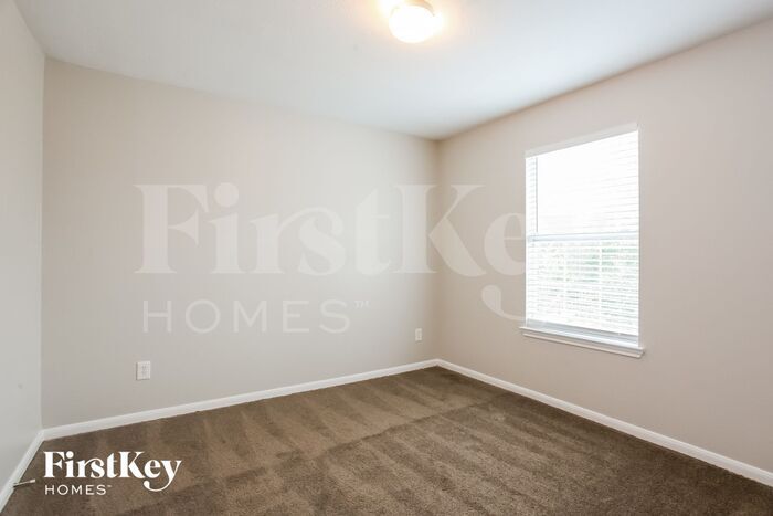 Building Photo - 7135 Sedona Ct