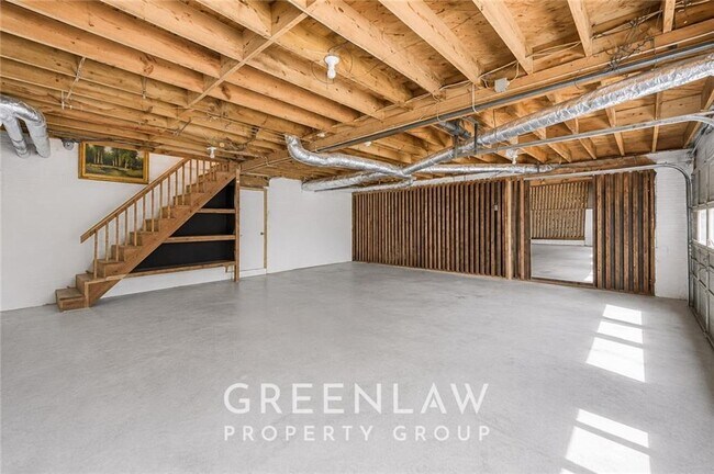 Building Photo - 3605 Flat Shoals Rd