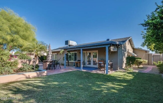 Building Photo - 4936 E Evans Dr