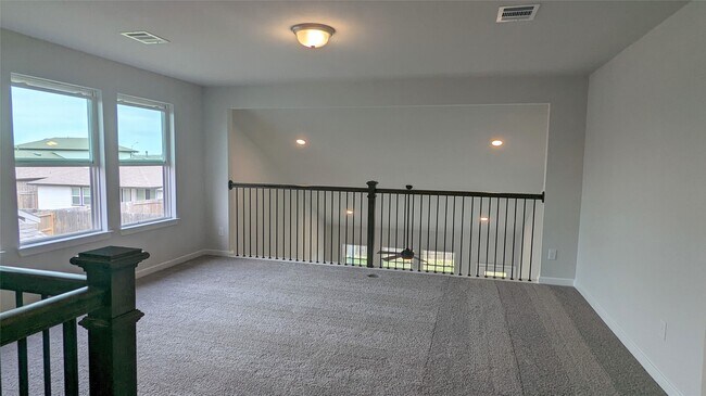 Building Photo - 18606 Albany Bay Ln