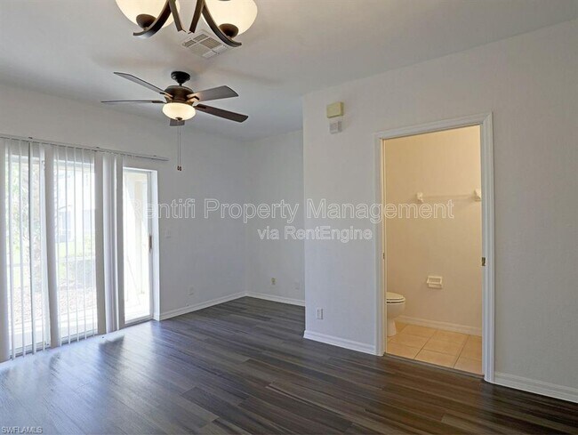 Building Photo - 10036 Poppy Hill Dr