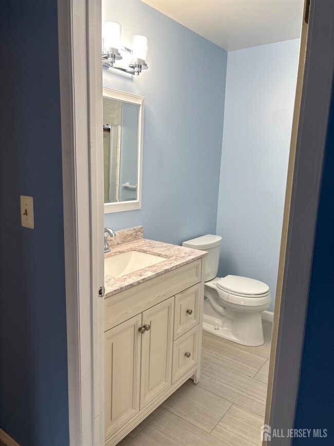 Building Photo - 98 Keystone Ct