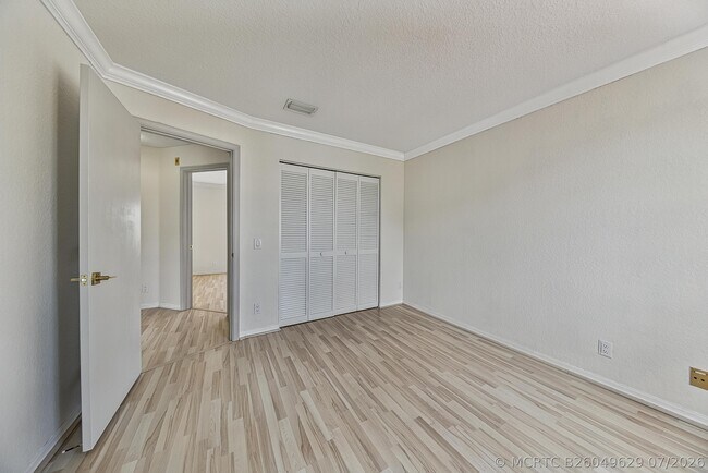 Building Photo - 4583 NW 7th Pl