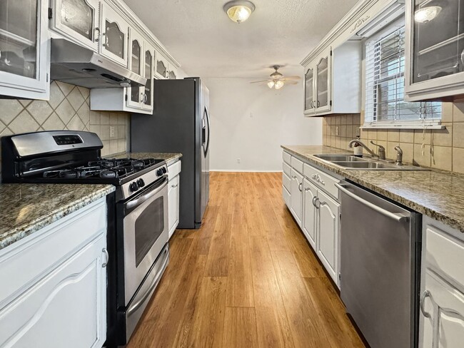 Building Photo - Just Listed – 3BD | 2BA | 2-Car Garage