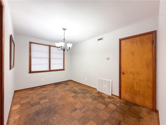 Building Photo - 5301 E David Langan Dr