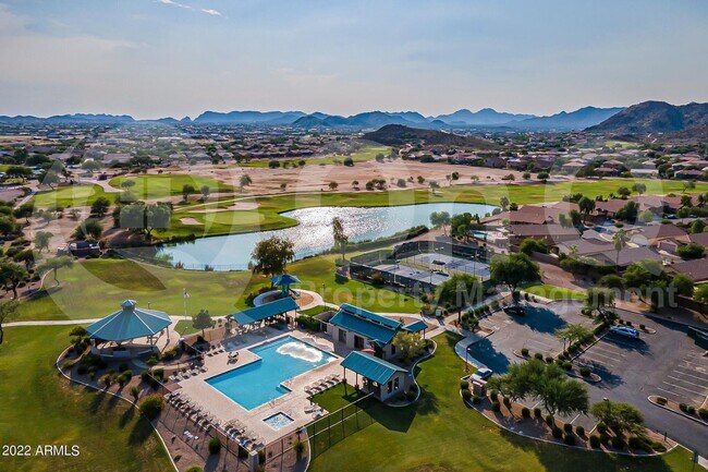 Building Photo - 30731 N Sunray Dr