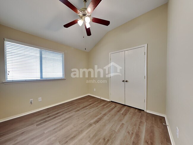 Building Photo - 1349 Illinois Ave