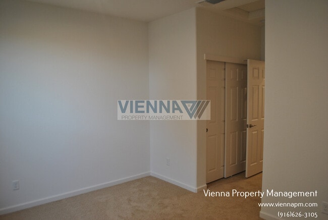 Building Photo - 111 Chesapeake Ct