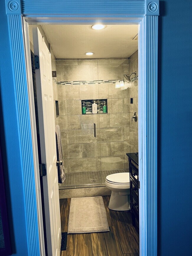 Building Photo - 3112 Rock Creek Dr