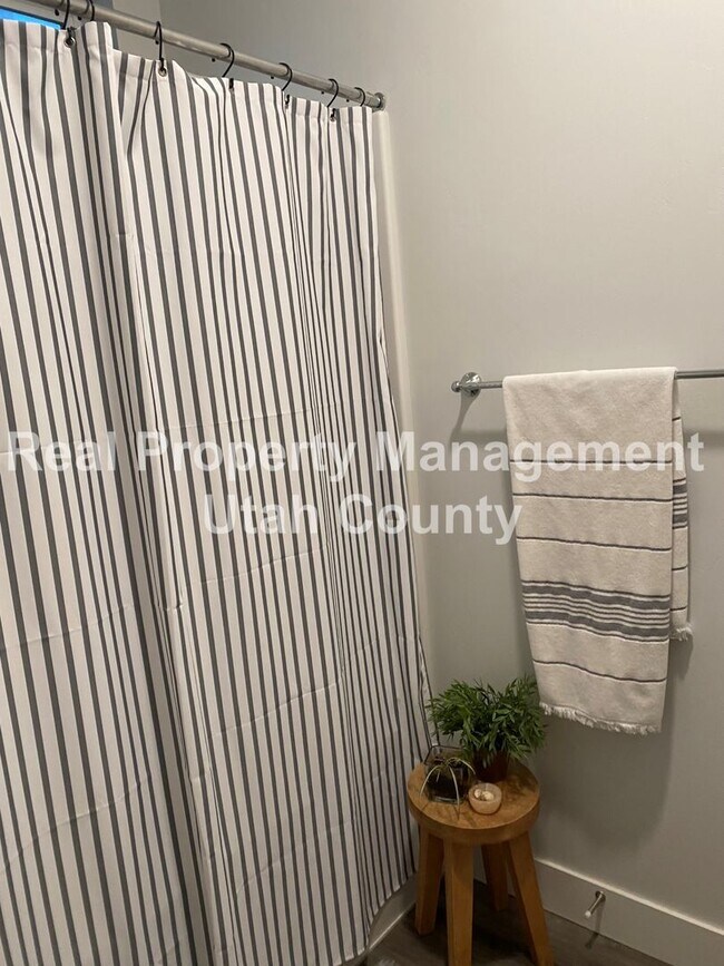 Building Photo - Lehi Condo for Rent