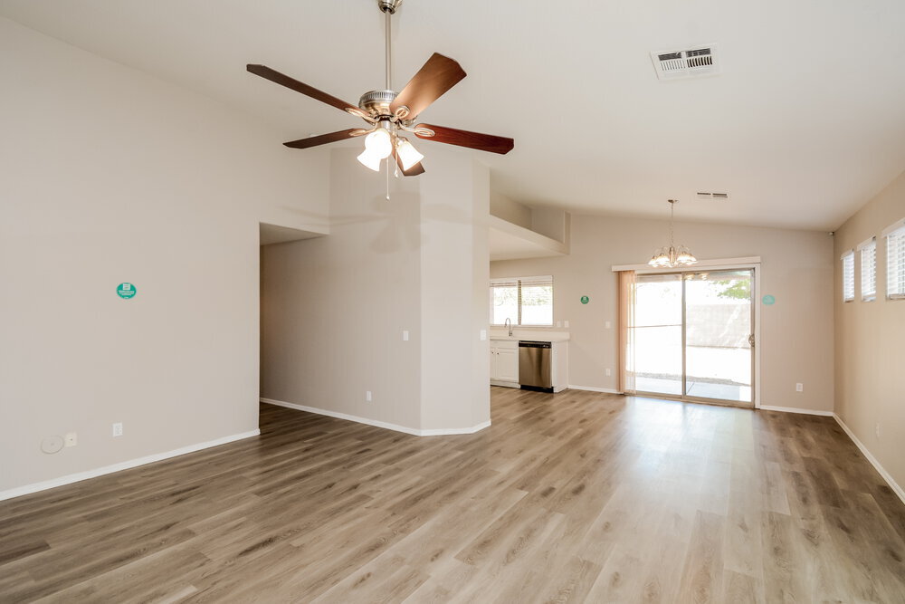 Building Photo - 5116 W T Ryan Ln