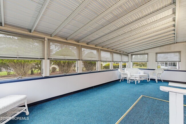 Building Photo - 55 Scarborough Pl