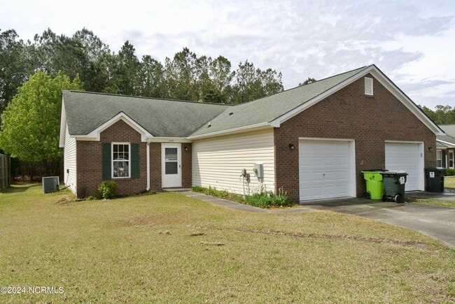 Primary Photo - 1479 RaceTrack Rd