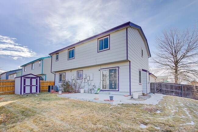 Building Photo - Evolve Real Estate: Gorgeous Single Family House is Available for Immediate Move-in!