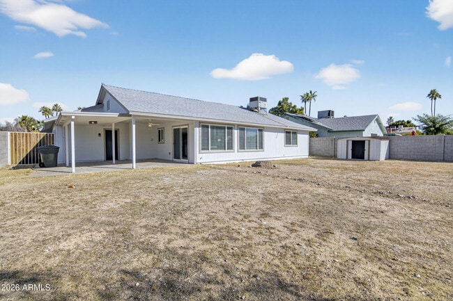 Building Photo - 2355 W Waltann Ln