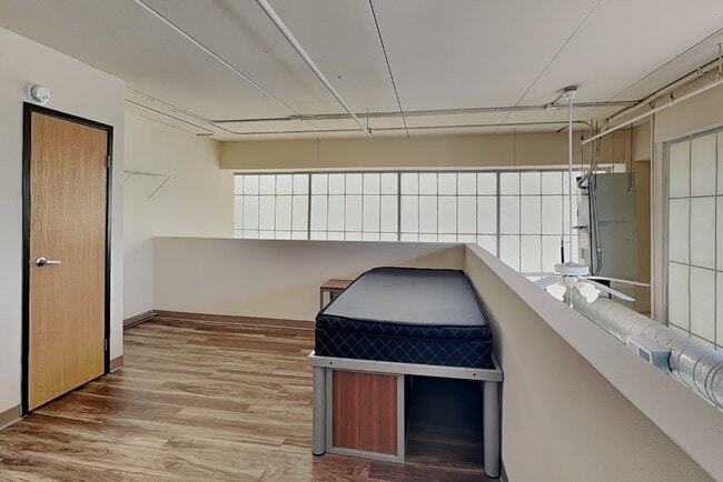 Building Photo - 119 Stanton Ave