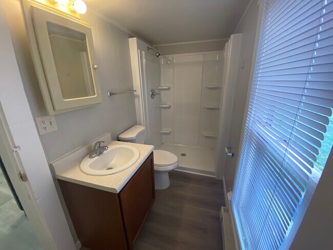 Building Photo - 501 Pratt St