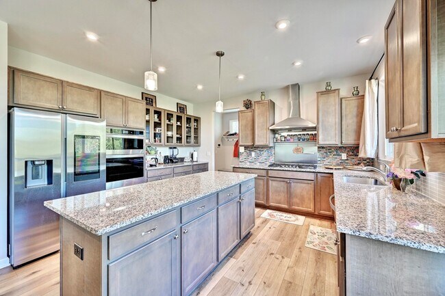 Building Photo - 19 Mel Lawn Dr