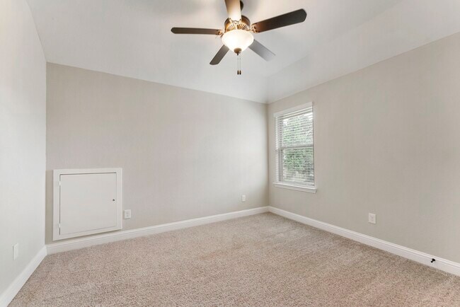 Building Photo - 4309 Victoria Pine Dr