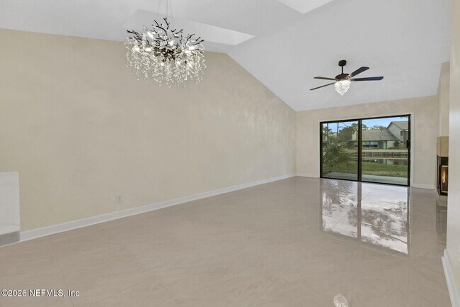 Building Photo - 181 Aruba Ln