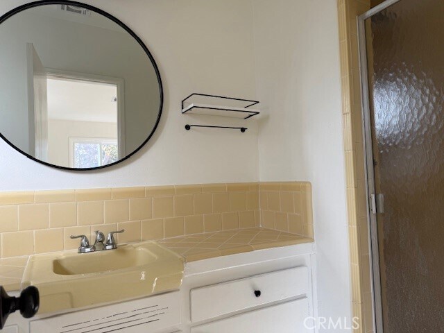 Building Photo - 2707 Locksley Pl