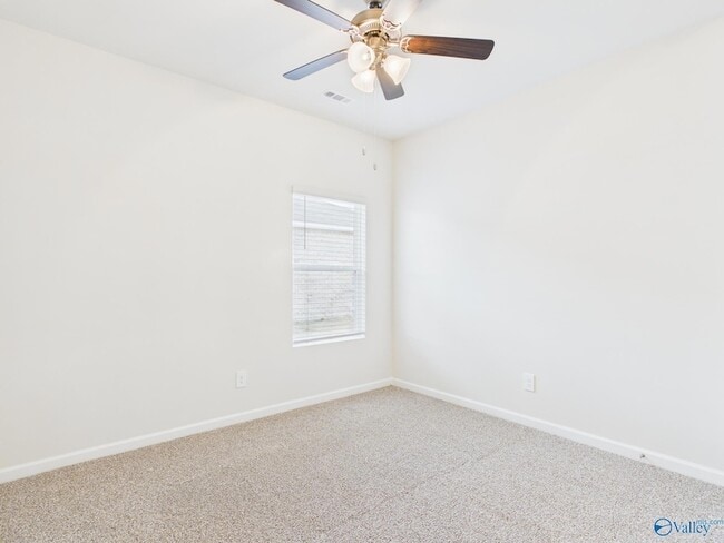 Building Photo - 237 Murphy Ln