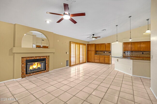 Building Photo - 3062 S Marigold Pl