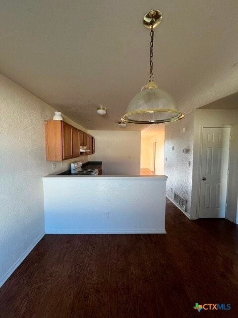 Building Photo - 2802 Cantabrian Dr
