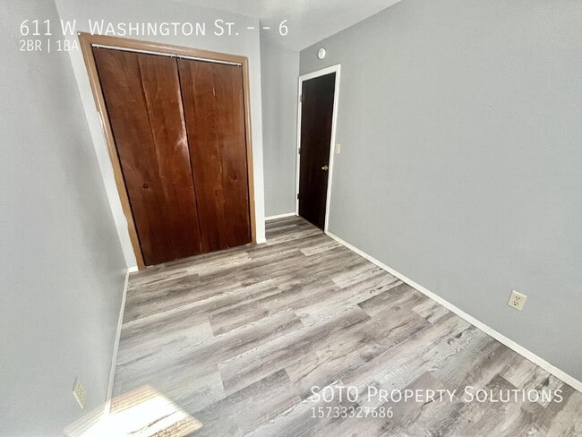Building Photo - 611 W Washington St