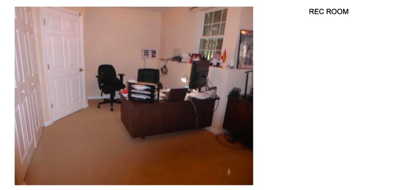 Building Photo - 42856 Golf View Dr