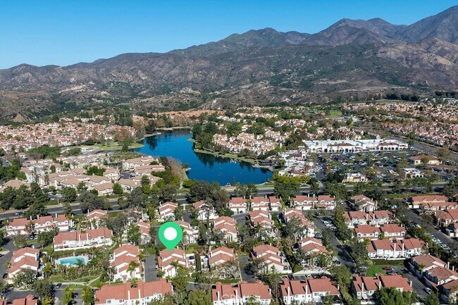 Building Photo - 11 Wild Horse Loop