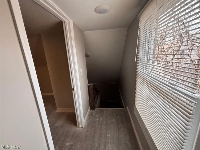 Building Photo - 7411 Cornelia Ave