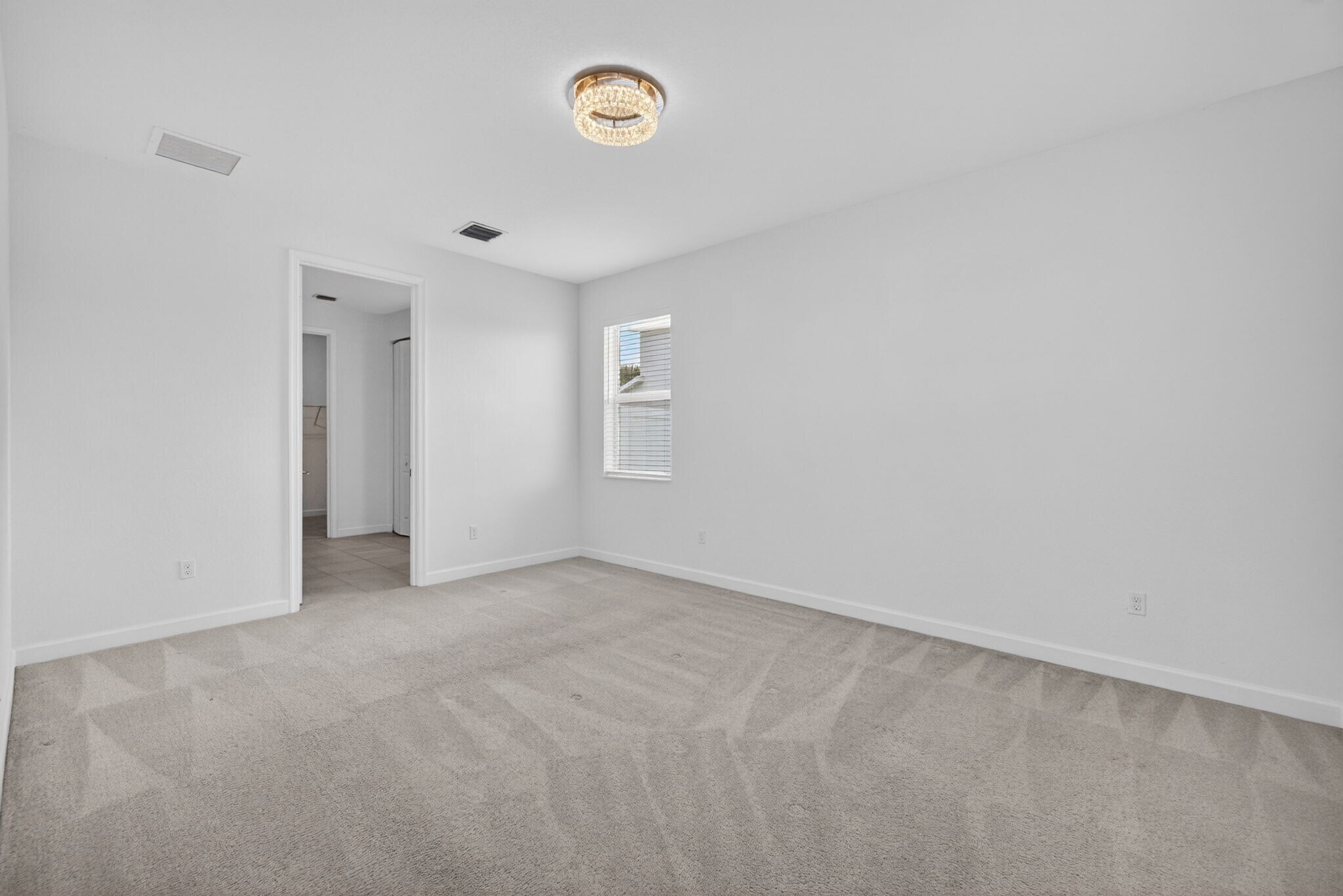 Building Photo - 13275 NW Copper Creek Dr